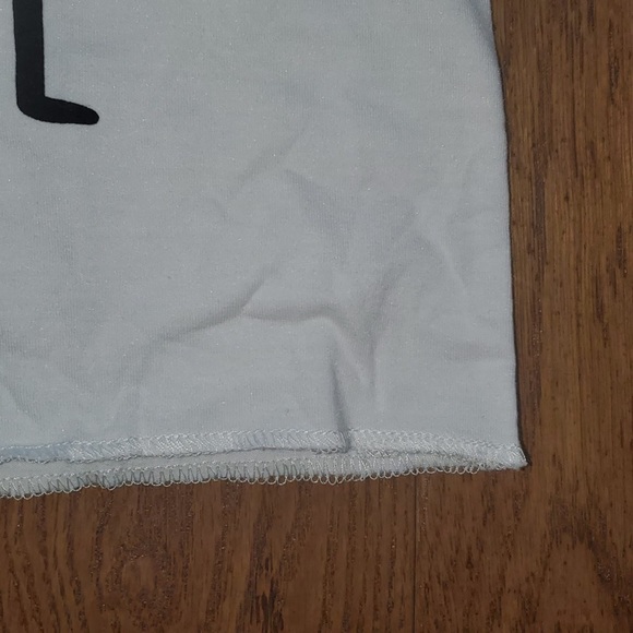 #MOMLIFE skull tank top - Picture 8 of 12